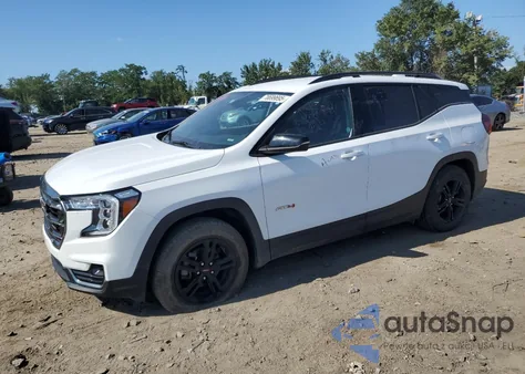 2023 GMC Terrain At4 из США, поврежденный, VIN 3GKALYEG5PL247693